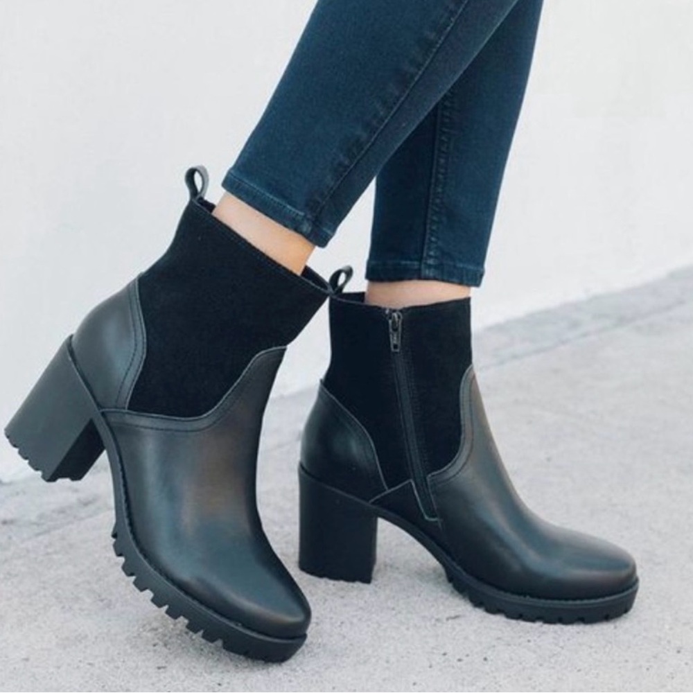 Women's Soludos - Leather and Suede, Fleece Lined Dani Shearling Boot - 9.5